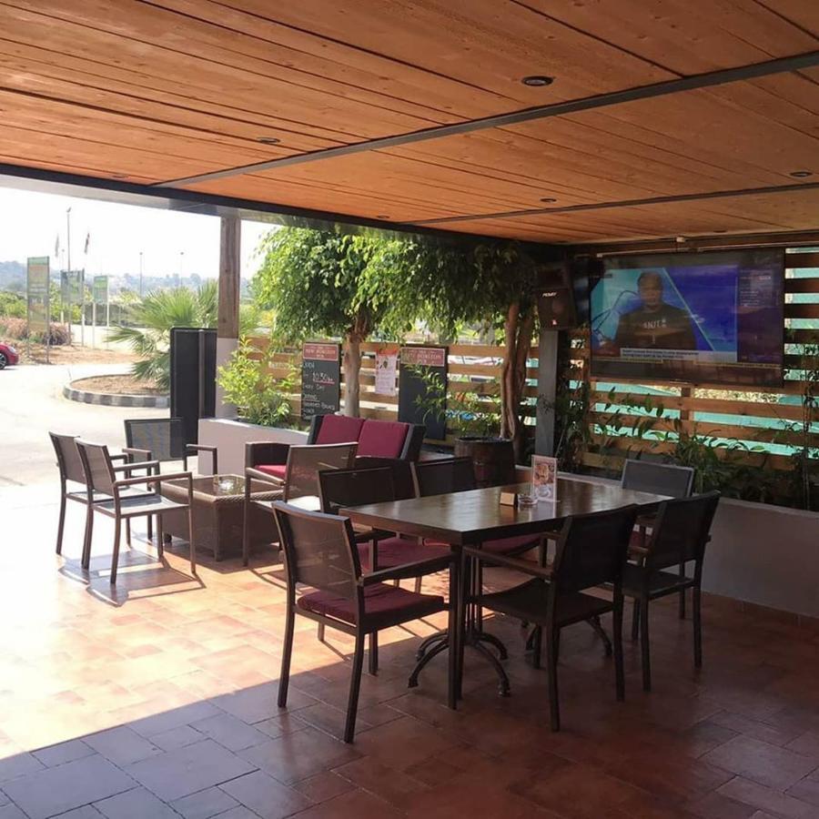 Terrazza Suites Paphos Luaran gambar