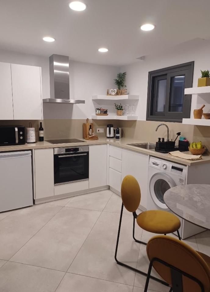 Terrazza Suites Paphos Luaran gambar